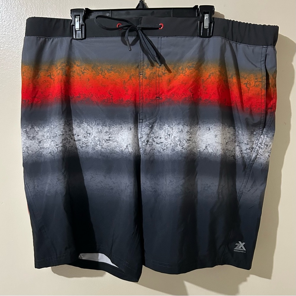 Zeroxposur Mens Swim Trunks Black Red XXL UPF‎ 50 Stretch Striped Ombré NWT $50